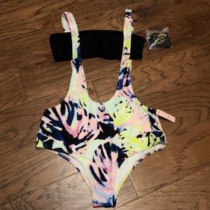 Victoria Secret swimwear new with tags - size small